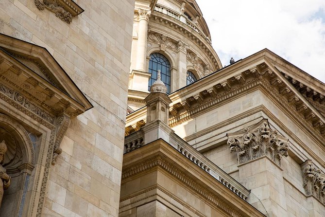 101 things in Budapest - Full Day Tour with Lunch & Metro Pass - Meeting at Andrássy út: a smart start in a walkable, landmark zone
