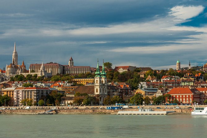 4 hours long private walking tour in Budapest - Price, Tickets, and Fit: Is It Good Value for You?
