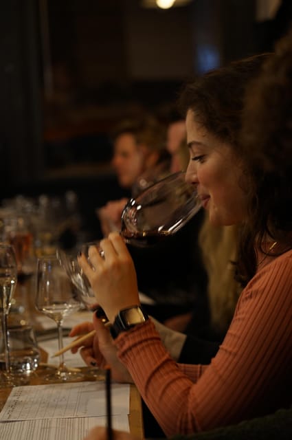 8-Tier Hungarian Wine Tasting in a Cozy Downtown Wine Bar - Finding Bortodoor, and what to expect when you walk in