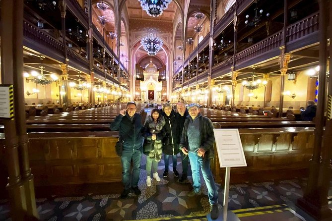 A Journey through Jewish Budapest - Walking Tour - Stop 2: Kazinczy Street Synagogue, Ghetto Wall Memorial, and a Ritual Bath (Mikve)