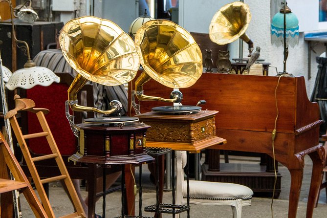 Antiques and Curios - Private Flea Market Treasure Hunt - The Included Break: Coffee and Lángos Reset Your Energy