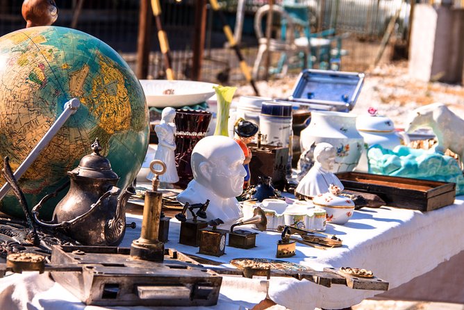 Antiques and Curios - Private Flea Market Treasure Hunt - Getting There: Pickup, Public Transport, and the Clock