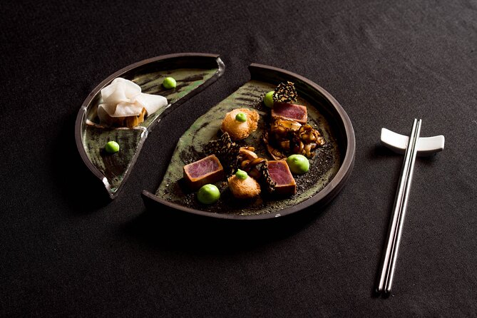 Audio visual multi-sensory chefs journey dinner experience - Who should book this Budapest dinner