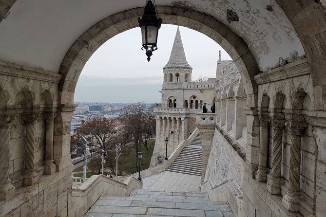 Best Historical Sights of Budapest Tour - How the public transport routing helps you after the tour