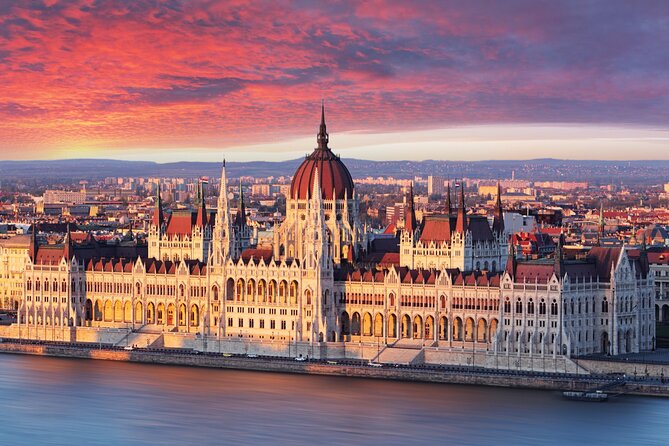 Best of Budapest Tour - Heroes’ Square and City Park, monuments plus an optional thermal culture break