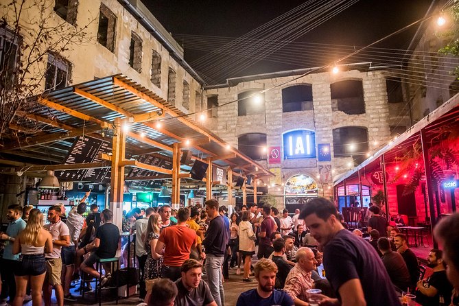 Bingo Bar Crawl - Timing and Booking: Plan Ahead for an 8:30 pm Start