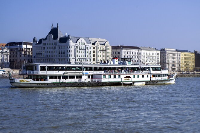 Bottomless Brunch and Cruise with Prosecco in Budapest - Timing that matters: why 10:30 is your friend