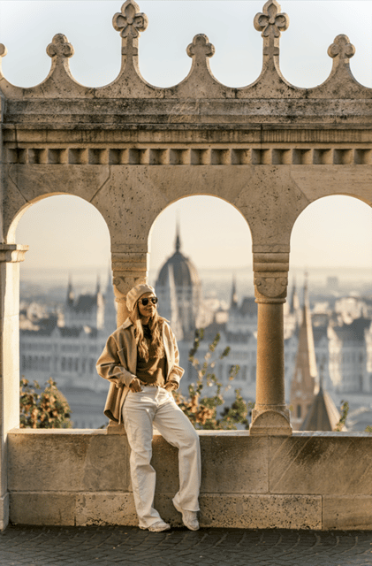 Buda Castle: Private photoshoot with a local guide - Morning vs night: choosing the mood and the kind of photos you want