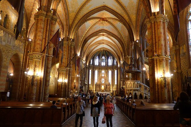 Buda Castle Walking Tour with Matthias church entry, Cake&Coffee - Matthias Church entry, and how the guide changes what you notice