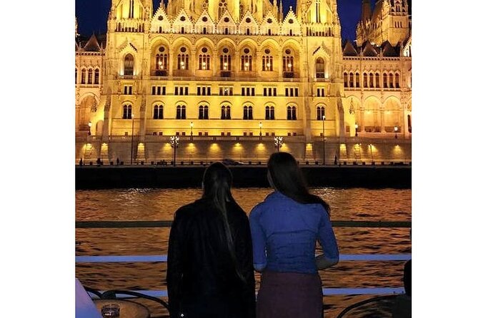 Budapest: 1-Hour Highlights Cruise with Welcome Drink - The Sights Along the Danube: A Stop-by-Stop Photo Plan