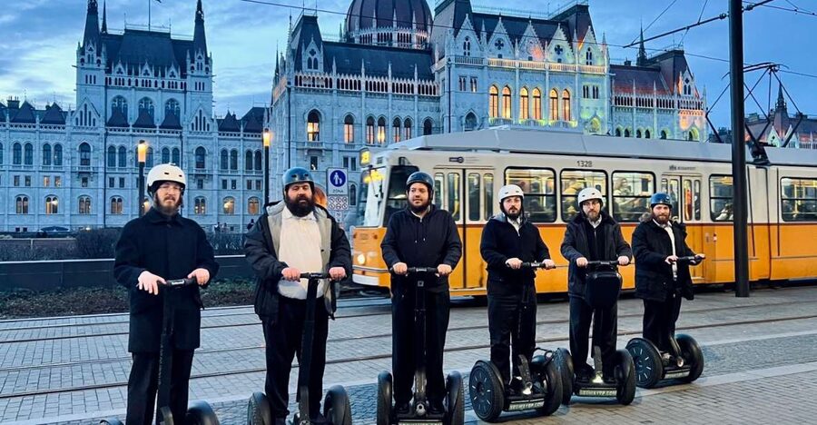 Budapest: 1 Hour Instagram Segway Tour - Route Breakdown: Buda-to-Pest Danube glide with bridges and squares
