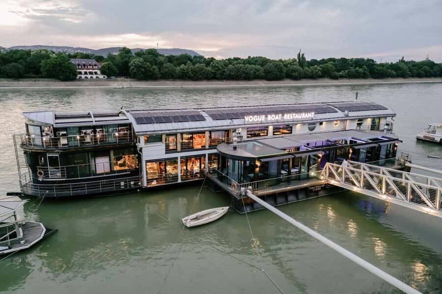 Budapest: 2-Course Dinner for 2 on a Boat Restaurant - What you get for $121 for two, and why it can be good value