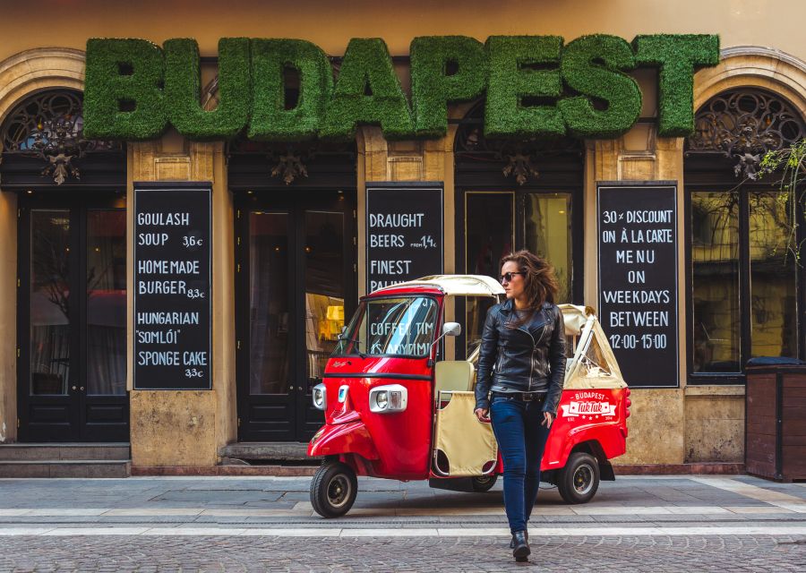 Budapest: 2-Hour Private TukTuk Tour - Photo strategy and timing in Budapest’s open-air setup