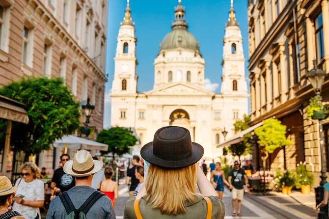 Budapest: 3-Hour Live-guided Bus Tour and 1-hour River Cruise - Price and value at about $51.66 for 4 hours