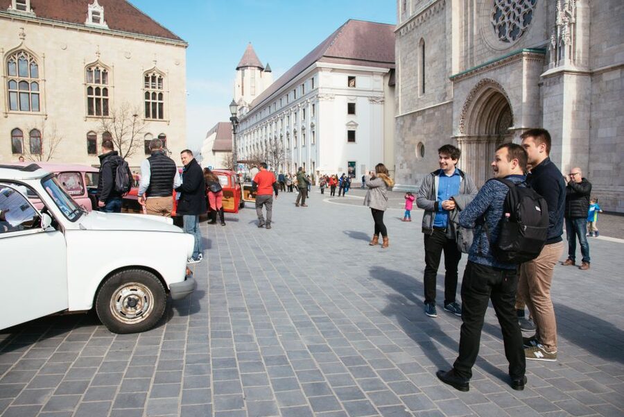 Budapest: 3-Hour Walking Tour About Communism (Small Group) - The Pest Side: Remnants of Communism You Can Actually Spot