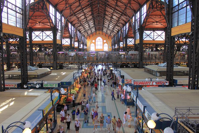 Budapest 4 Hour Tour with a Local: Private & Custom, See the City Unscripted - Chain Bridge and the Danube: the best kind of legendary storytelling