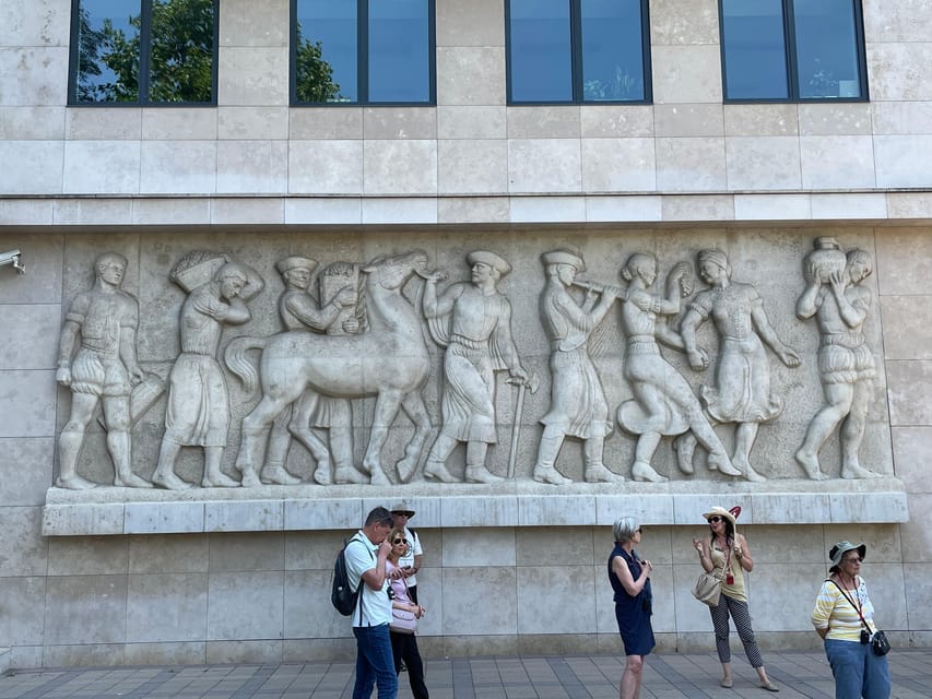 Budapest: Assist the Authorities Outdoor Escape Room Game - What to bring and how to prepare