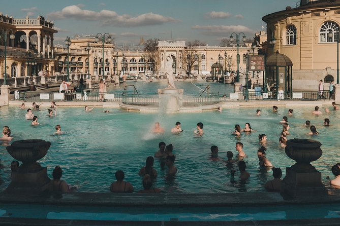 Budapest BeerSpa with Unlimited Beer and Optional Széchenyi Bath - The optional Széchenyi full-day fast-track upgrade: is it worth it?