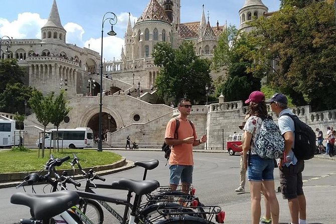 Budapest Bike Ride - Liberty Bridge to Buda Castle: River Views and the Best Photo Sequence