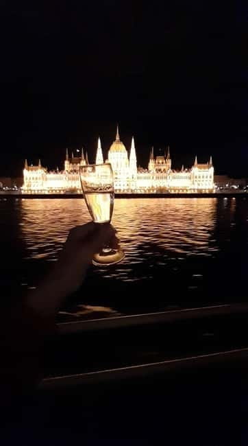 Budapest: Boat Cruise with Personal Guide and Drink - The one-hour Danube glide past Chain Bridge, Parliament, and Buda Castle