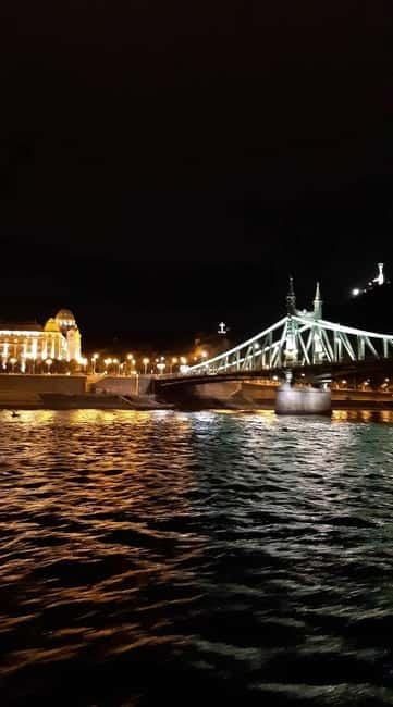 Budapest: Boat Cruise with Personal Guide and Drink - Price and value: what $24 buys you for an hour on the Danube