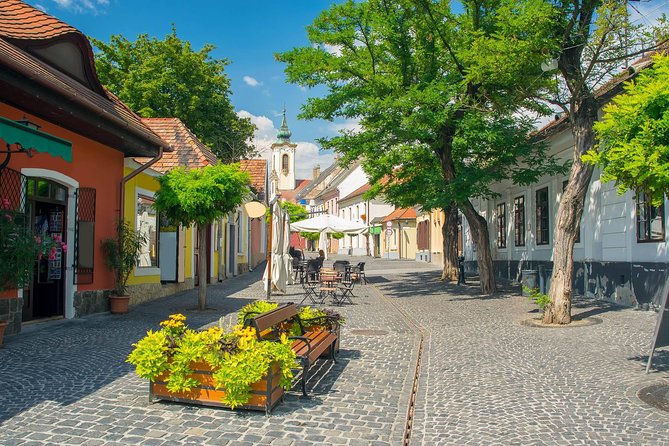 Budapest-Bratislava One-Way Sightseeing Transfer - Price and value: when $314 makes sense