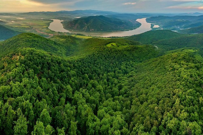 Budapest-Bratislava One-Way Sightseeing Transfer - Visegrád Castle stop: medieval ruins and big river panoramas