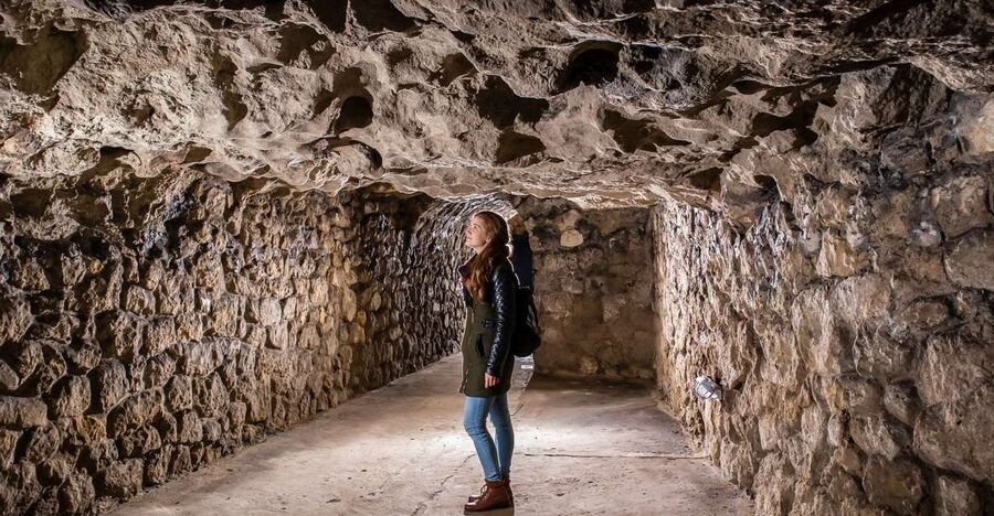 Budapest: Buda Castle Cave Tour - Who this tour suits best (and who should pass)