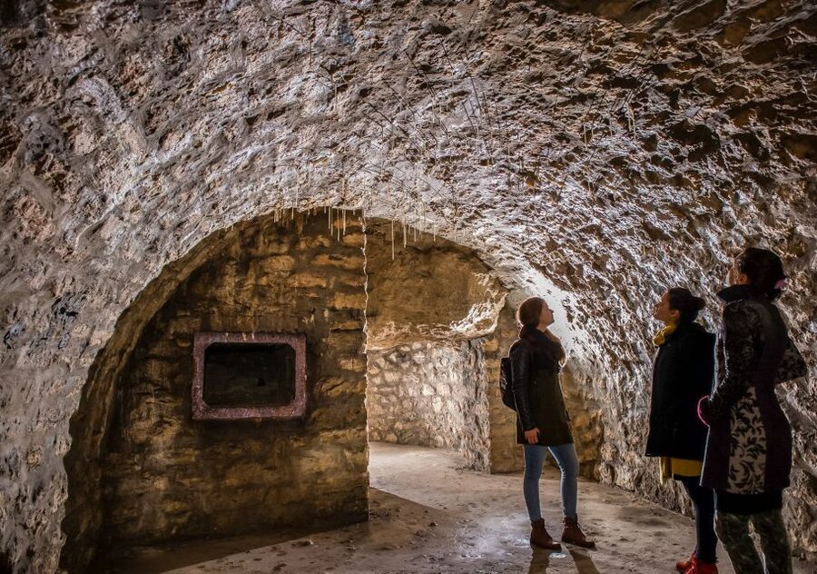 Budapest: Buda Castle Cave Tour - Weather and clothing: 12°C underground and muddy moments