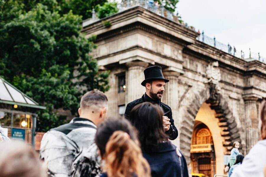 Budapest: Buda Castle District Vampires and Myths Night Tour - The House of Houdini Stop: A Left Turn from Pure Horror