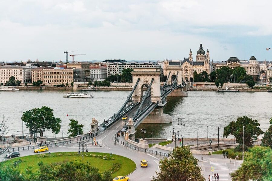 Budapest: Buda Castle District Vampires and Myths Night Tour - Fisherman’s Bastion: The Big Views and a Great Ending