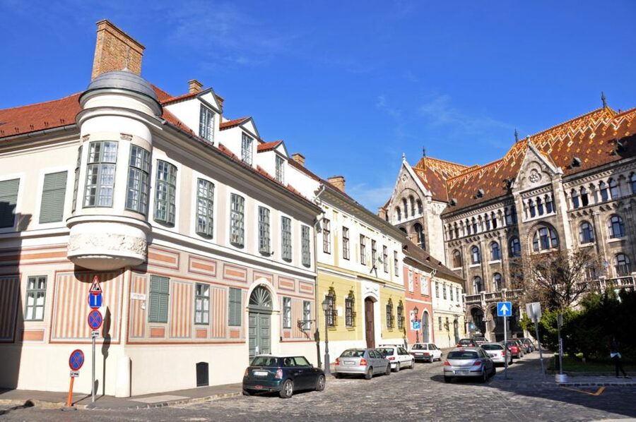 Budapest: Buda Castle Private Walking Tour - Why this 3-hour Buda Castle private walk is a smart move