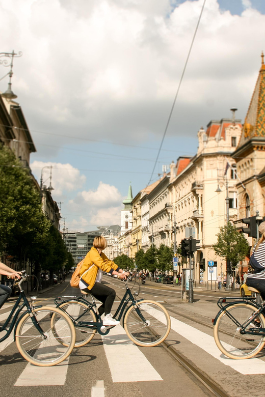 Budapest by Bike - 1 Day Bike Rental (9am-6pm) - Why This One Day Bike Rental Fits Budapest So Well