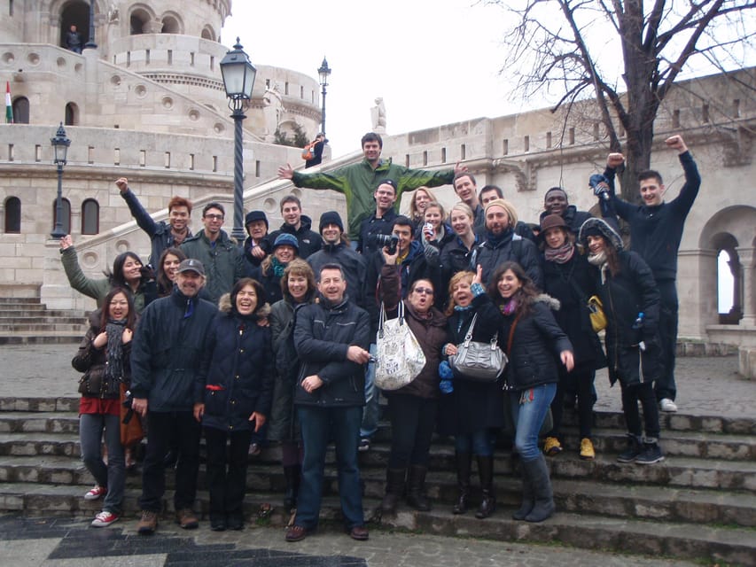 Budapest: Castle District Walking Tour - Public statues, huszár fighters, and the humor of Budapest