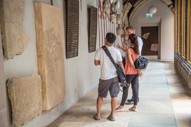 Budapest Castle Walk - Castle Garden: courts and the people who live with the history