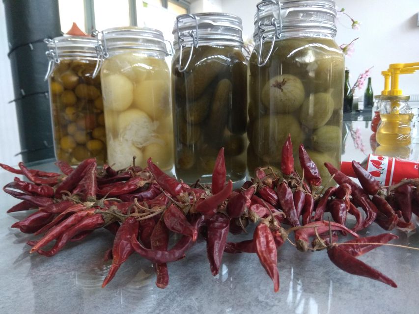 Budapest: Central Market Hall Guided Food Tour with Tastings - How to plan around it in your Budapest day