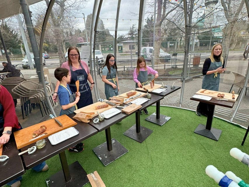 Budapest: Chimney Cake Workshop in City Park - Group Size and Guide Energy: How It Feels to Learn This Pastry