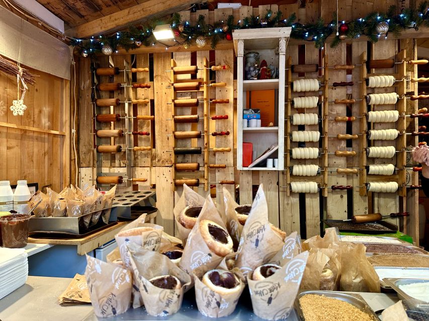 Budapest: Christmas Market Guided Walking Tour with Tastings - Key things to know before you go