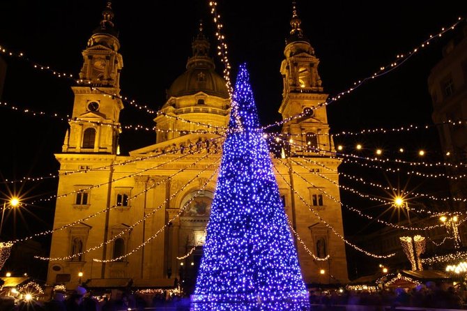 Budapest Christmas Market Tour with Basilica visit & Chimney cake - Meeting at the Hungarian State Opera and walking Andrássy Avenue