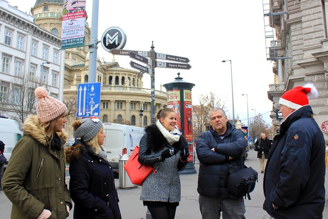 Budapest Christmas Walking Tour & Entry to St Stephen's Basilica - St. Stephen’s Basilica: skip the line, then enjoy the inside