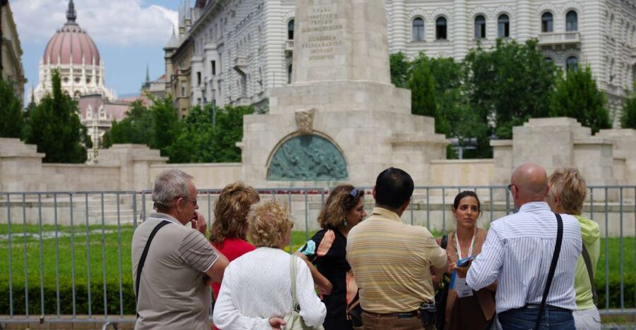 Budapest: City Center Walking Tour - Why this Pest walking tour is a smart first move