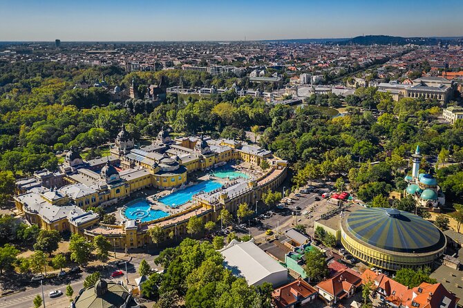 Budapest: City Park Self-Guided Walking Tour - Stop 1: Heroes’ Square and Budapest’s Timeline