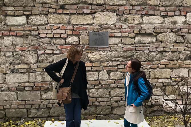 Budapest City Walk in Jewish Quarter - WWII memory: the ghetto wall section and the Danube Shoes