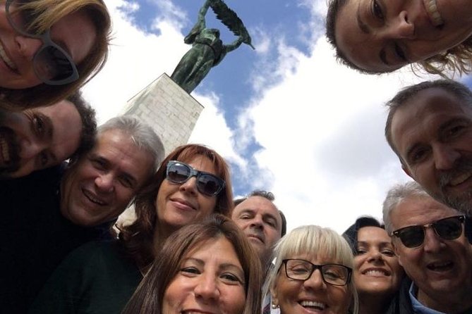 Budapest classic tour - Heroes’ Square to Vajdunyad Castle: nation stories in a monumental setting