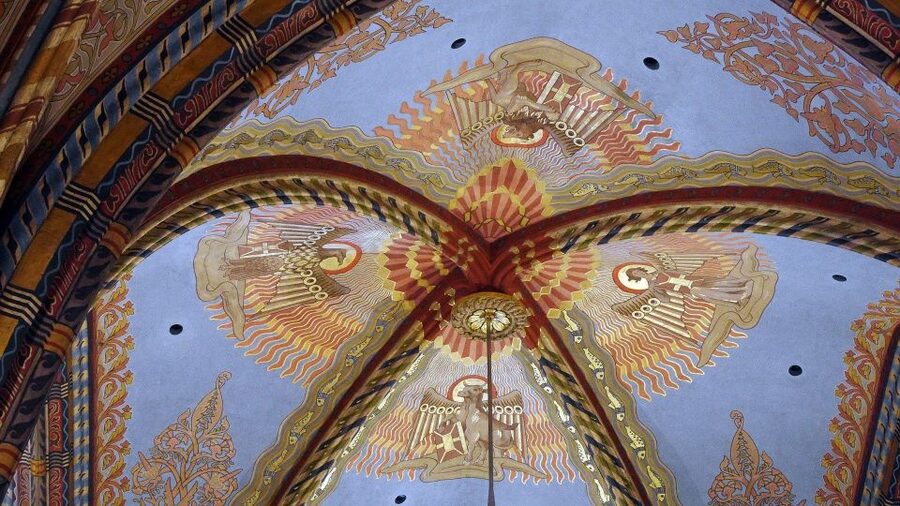 Budapest: Classical Music Concerts in Matthias Church - The 70-minute program: Mozart, Bach, and the swan moment