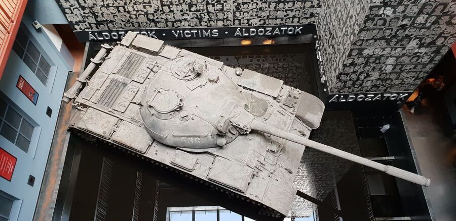 Budapest: Communist History Tour with House of Terror Option - Practical tips that make the experience smoother