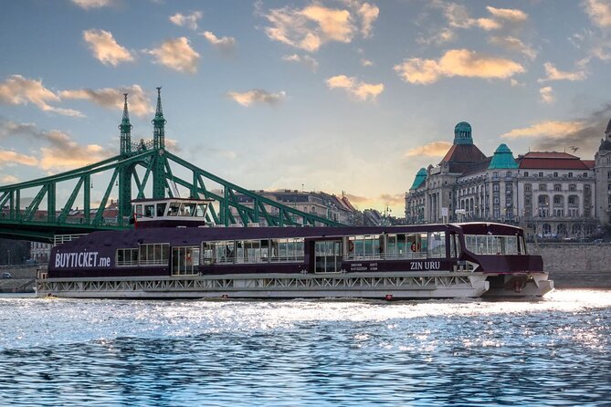 Budapest Danube 1 Hour Sunset or Night Cruise with Audio Guide - Audio Guide Setup: Download It, Plan for Headphones, and Use It