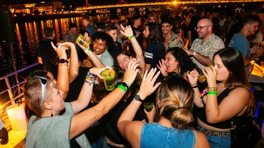 Budapest: Danube Beat Party Cruise with Drink Packages - Danube Beat Boat Party: what this experience really feels like