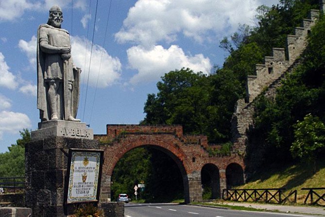 Budapest Danube Bend Private or SmallGroup Tour Lunch and Cruise - Visegrad castle ruins and the Danube Bend viewpoints