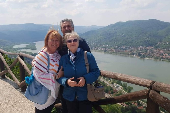 Budapest Danube Bend Private or SmallGroup Tour Lunch and Cruise - Lunch with drinks in Visegrad, plus local-wine culture moments